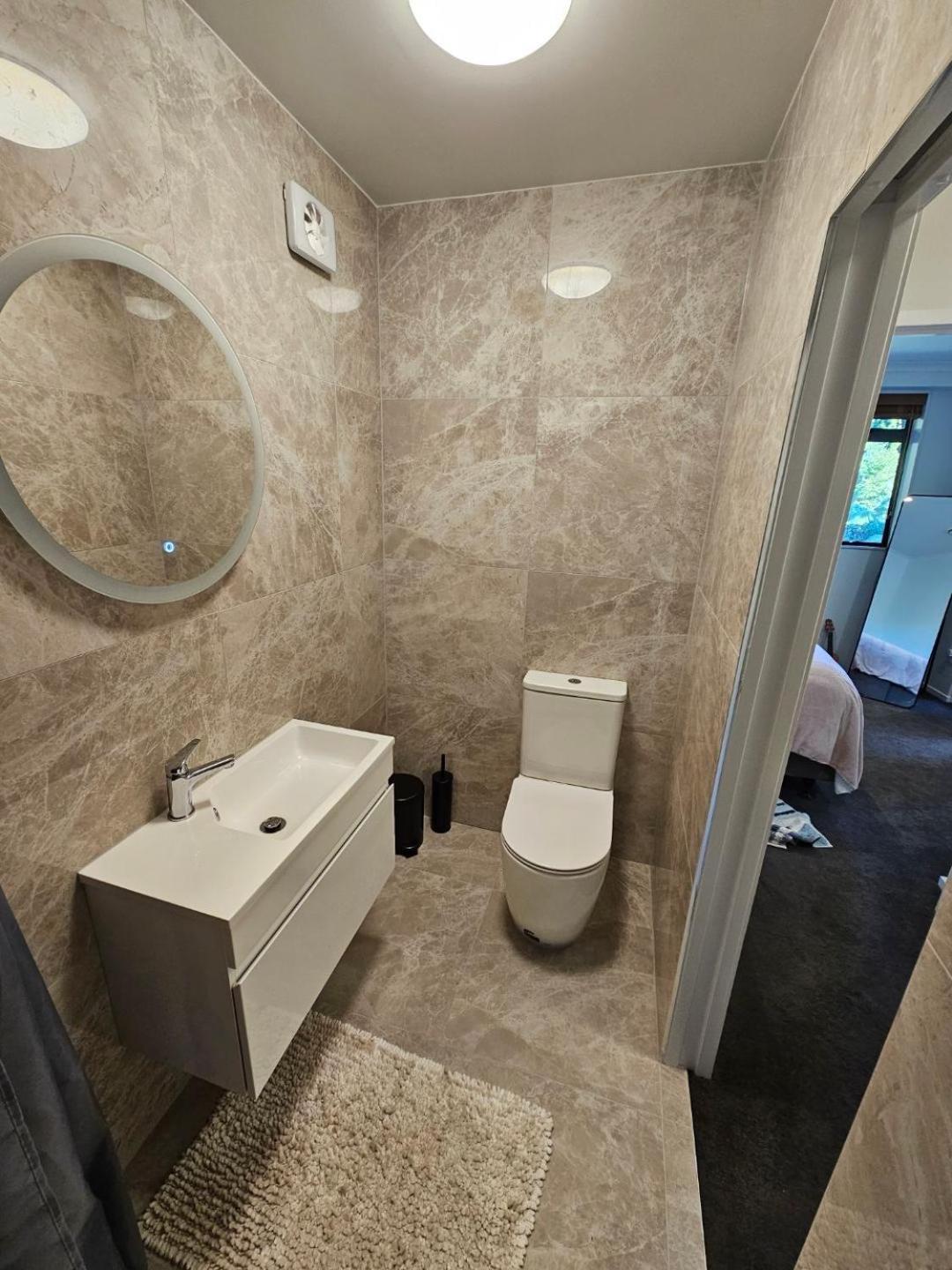 Gully Retreat Hotell Hamilton Eksteriør bilde